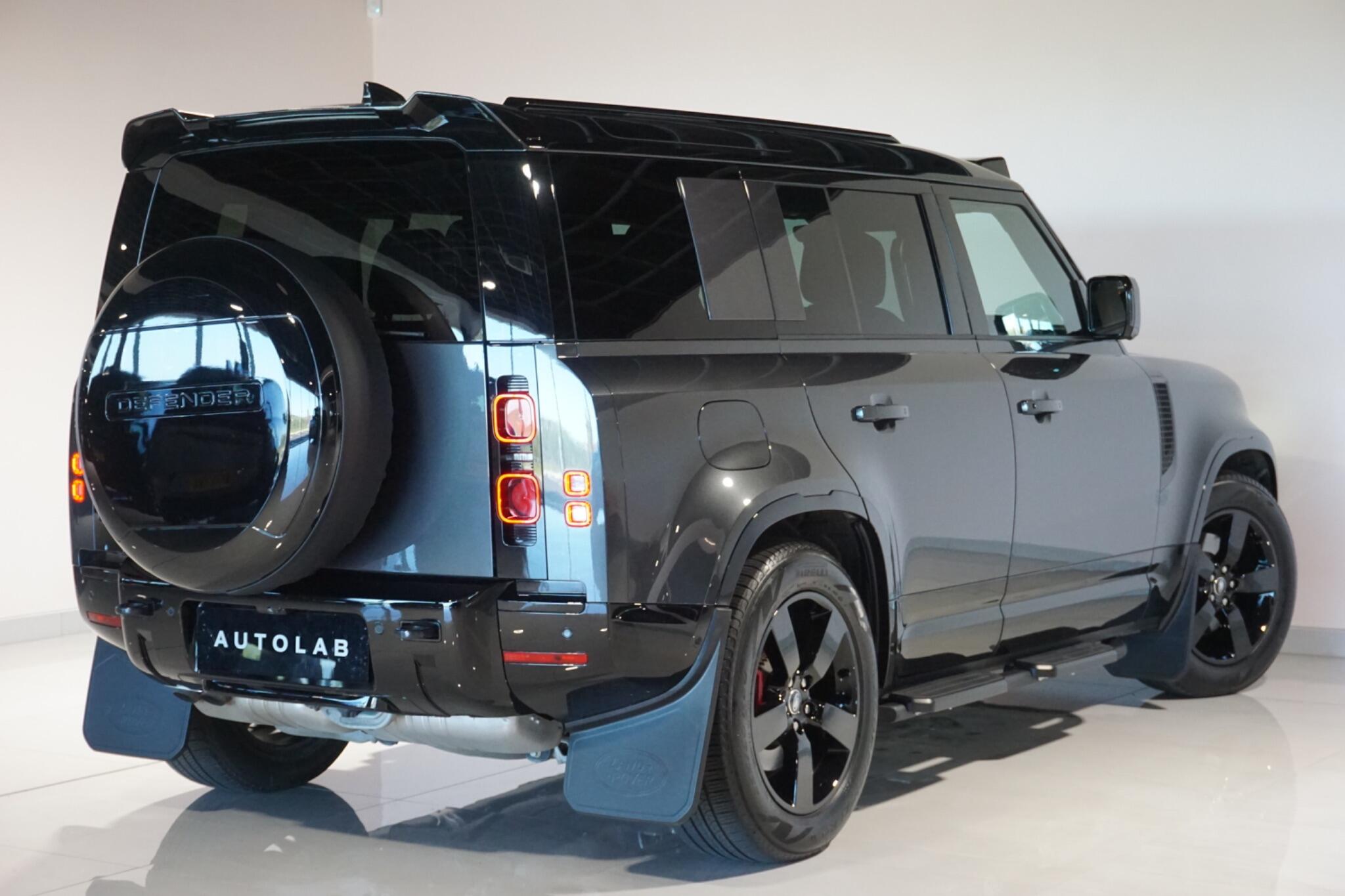 Land Rover Defender 110 3.0 D350 MHEV X-Dynamic HSE SUV 5dr Diesel Auto 4WD Euro 6 (s/s) (350 ps)